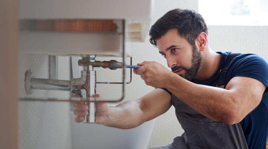Professional sink repair services in Steeleville, IL